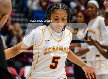 Thumbnail 1 in Bishop Ireton vs. Bishop McNamara (WCAC Final) photogallery.