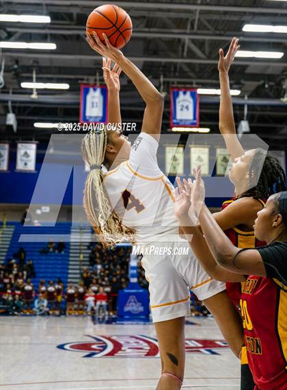 Thumbnail 3 in Bishop Ireton vs. Bishop McNamara (WCAC Final) photogallery.