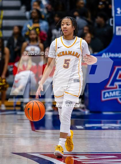 Thumbnail 1 in Bishop Ireton vs. Bishop McNamara (WCAC Final) photogallery.
