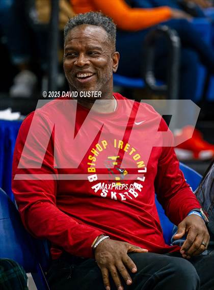 Thumbnail 2 in Bishop Ireton vs. Bishop McNamara (WCAC Final) photogallery.