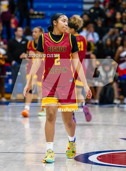 Thumbnail 2 in Bishop Ireton vs. Bishop McNamara (WCAC Final) photogallery.
