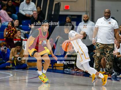 Thumbnail 1 in Bishop Ireton vs. Bishop McNamara (WCAC Final) photogallery.