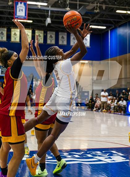 Thumbnail 3 in Bishop Ireton vs. Bishop McNamara (WCAC Final) photogallery.