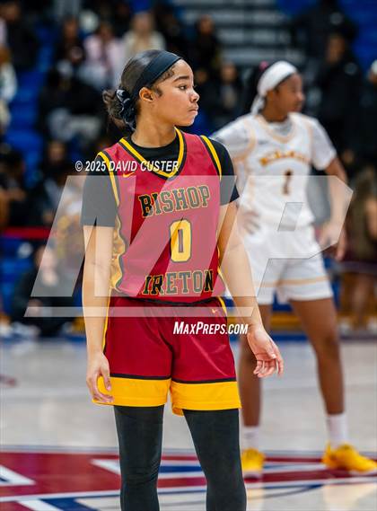 Thumbnail 3 in Bishop Ireton vs. Bishop McNamara (WCAC Final) photogallery.