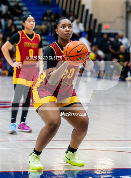 Thumbnail 1 in Bishop Ireton vs. Bishop McNamara (WCAC Final) photogallery.