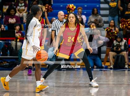 Thumbnail 2 in Bishop Ireton vs. Bishop McNamara (WCAC Final) photogallery.
