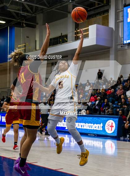 Thumbnail 2 in Bishop Ireton vs. Bishop McNamara (WCAC Final) photogallery.