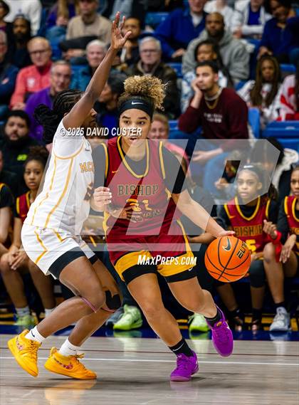 Thumbnail 2 in Bishop Ireton vs. Bishop McNamara (WCAC Final) photogallery.
