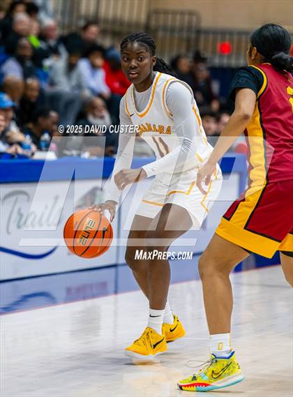 Thumbnail 3 in Bishop Ireton vs. Bishop McNamara (WCAC Final) photogallery.