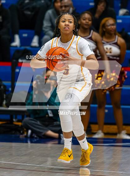 Thumbnail 2 in Bishop Ireton vs. Bishop McNamara (WCAC Final) photogallery.