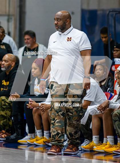 Thumbnail 3 in Bishop Ireton vs. Bishop McNamara (WCAC Final) photogallery.
