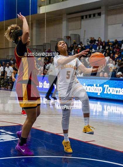 Thumbnail 1 in Bishop Ireton vs. Bishop McNamara (WCAC Final) photogallery.