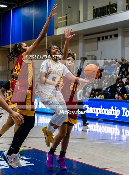 Thumbnail 2 in Bishop Ireton vs. Bishop McNamara (WCAC Final) photogallery.