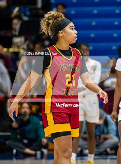 Thumbnail 1 in Bishop Ireton vs. Bishop McNamara (WCAC Final) photogallery.