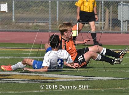 Thumbnail 1 in Summerville vs. Linden (CIF SJS D5 Final) photogallery.