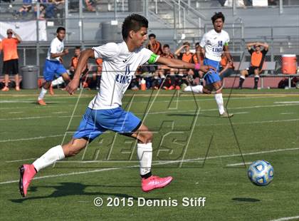 Thumbnail 3 in Summerville vs. Linden (CIF SJS D5 Final) photogallery.