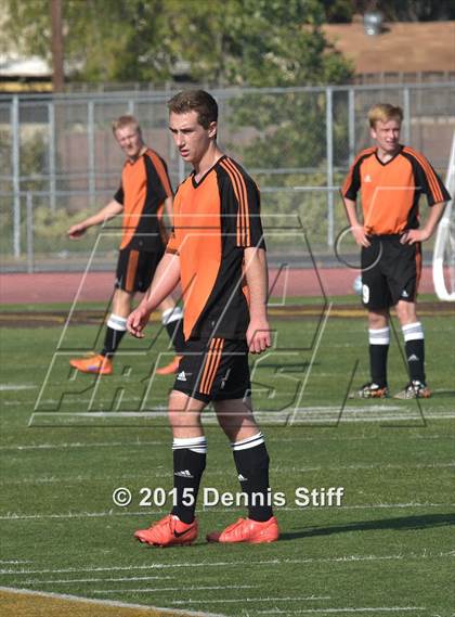 Thumbnail 3 in Summerville vs. Linden (CIF SJS D5 Final) photogallery.