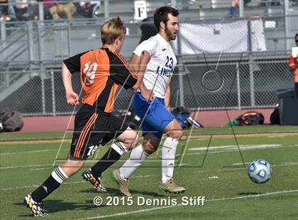 Thumbnail 1 in Summerville vs. Linden (CIF SJS D5 Final) photogallery.