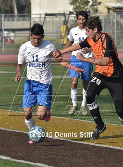 Thumbnail 1 in Summerville vs. Linden (CIF SJS D5 Final) photogallery.