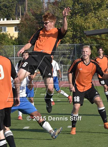 Thumbnail 3 in Summerville vs. Linden (CIF SJS D5 Final) photogallery.