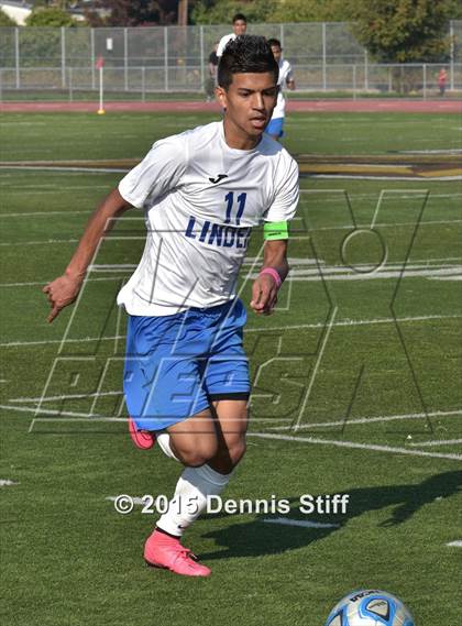 Thumbnail 2 in Summerville vs. Linden (CIF SJS D5 Final) photogallery.