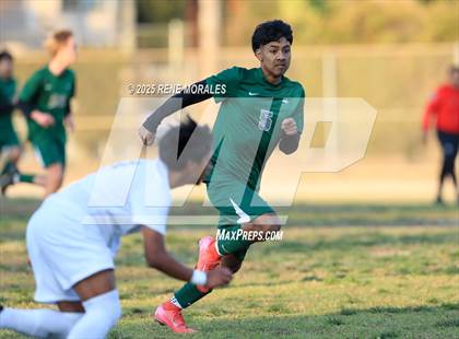 Thumbnail 1 in Marshall vs Eagle Rock photogallery.