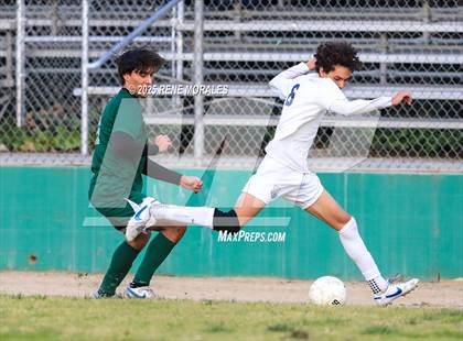 Thumbnail 1 in Marshall vs Eagle Rock photogallery.