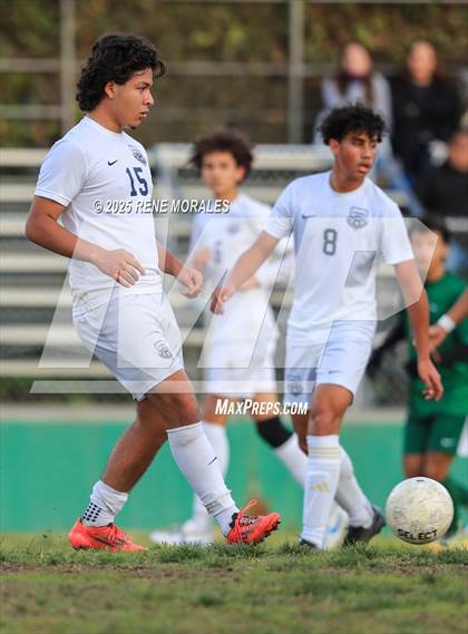 Thumbnail 1 in Marshall vs Eagle Rock photogallery.