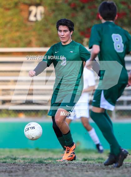 Thumbnail 2 in Marshall vs Eagle Rock photogallery.