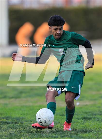 Thumbnail 1 in Marshall vs Eagle Rock photogallery.