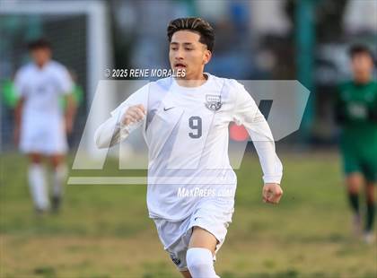 Thumbnail 3 in Marshall vs Eagle Rock photogallery.