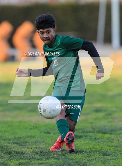 Thumbnail 2 in Marshall vs Eagle Rock photogallery.