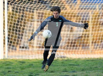Thumbnail 1 in Marshall vs Eagle Rock photogallery.