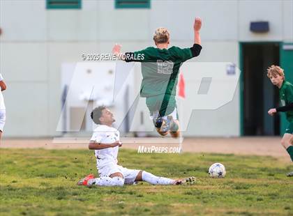 Thumbnail 2 in Marshall vs Eagle Rock photogallery.