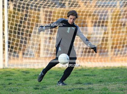 Thumbnail 1 in Marshall vs Eagle Rock photogallery.