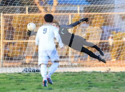 Thumbnail 2 in Marshall vs Eagle Rock photogallery.
