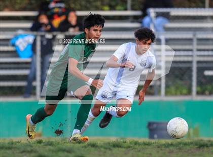 Thumbnail 2 in Marshall vs Eagle Rock photogallery.