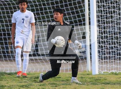 Thumbnail 1 in Marshall vs Eagle Rock photogallery.