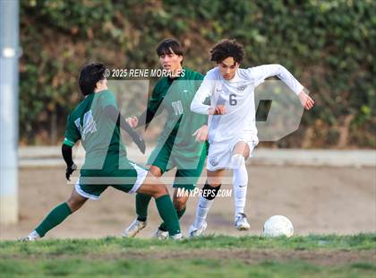 Thumbnail 2 in Marshall vs Eagle Rock photogallery.