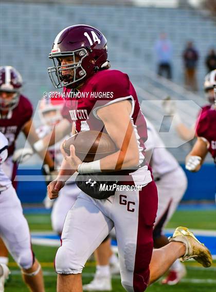 Thumbnail 1 in Garden City vs. MacArthur (Section VIII Nassau II Championship) photogallery.