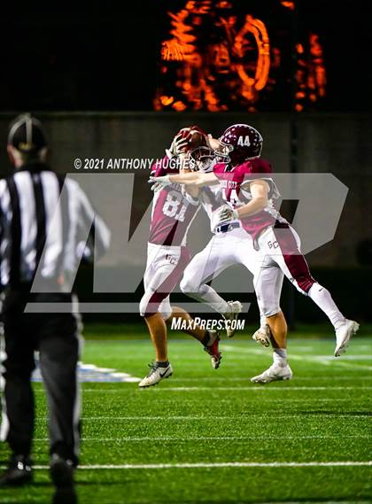 Thumbnail 2 in Garden City vs. MacArthur (Section VIII Nassau II Championship) photogallery.