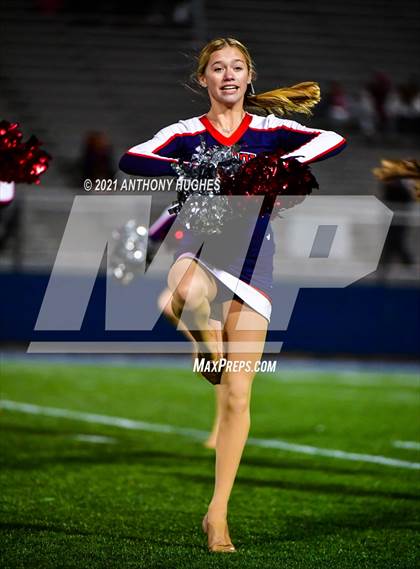 Thumbnail 3 in Garden City vs. MacArthur (Section VIII Nassau II Championship) photogallery.