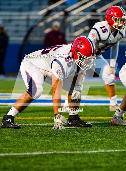 Thumbnail 1 in Garden City vs. MacArthur (Section VIII Nassau II Championship) photogallery.