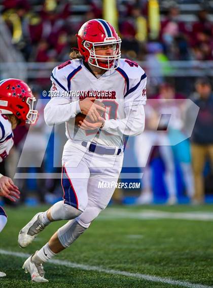 Thumbnail 1 in Garden City vs. MacArthur (Section VIII Nassau II Championship) photogallery.
