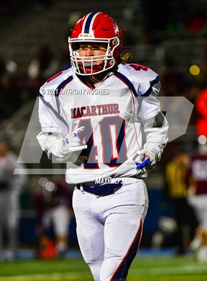 Thumbnail 3 in Garden City vs. MacArthur (Section VIII Nassau II Championship) photogallery.