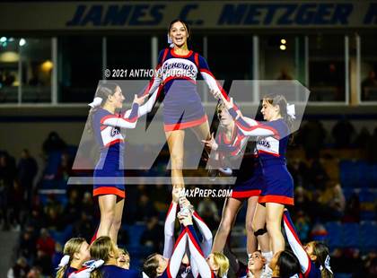 Thumbnail 2 in Garden City vs. MacArthur (Section VIII Nassau II Championship) photogallery.