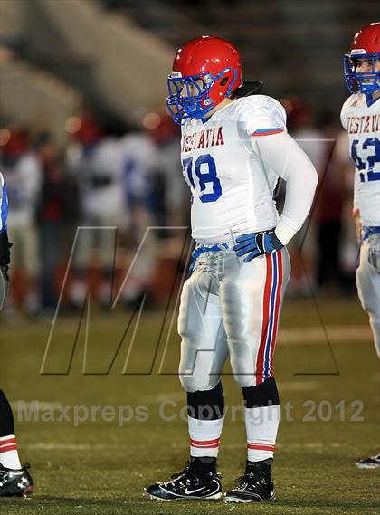 Thumbnail 2 in Vestavia Hills vs. Huntsville (AHSAA Playoff Round 2) photogallery.