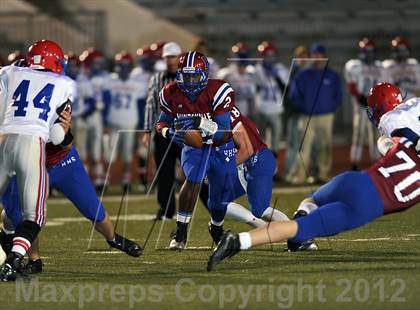 Thumbnail 1 in Vestavia Hills vs. Huntsville (AHSAA Playoff Round 2) photogallery.
