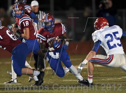 Thumbnail 2 in Vestavia Hills vs. Huntsville (AHSAA Playoff Round 2) photogallery.