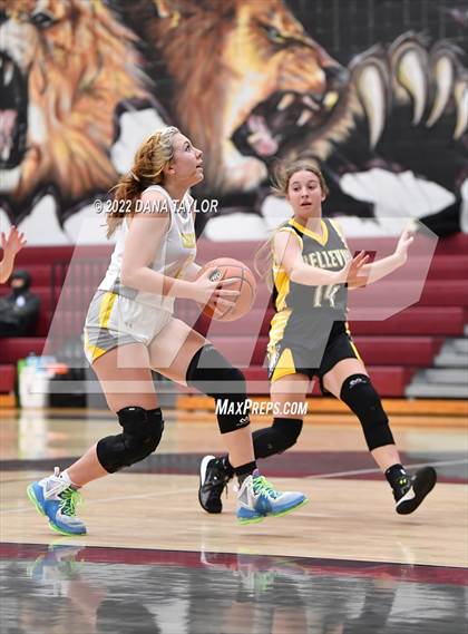 Thumbnail 1 in Bellevue vs Chico (Mesquite Pit Classic Tournament) photogallery.